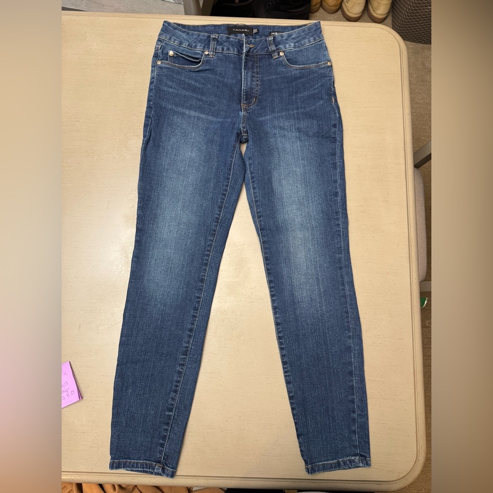 Tahari Women's Chloe Fit Solution Skinny Jeans in Deep Blue Size 6 EUC